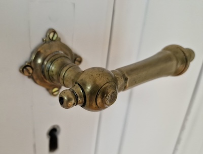 Türklinke in Nahaufnahme