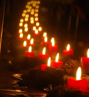 Viele Adventskerzen Viele Adventskerzen